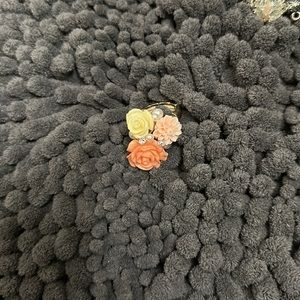 Floral stretchy women’s ring size 7